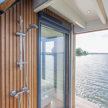 Surla Houseboat Levante South 6 Pax Prázdninový dům